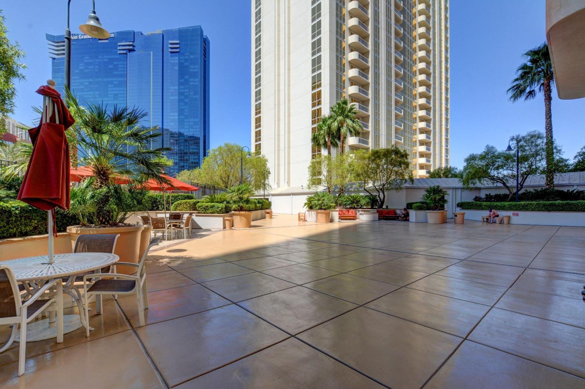 Mgm Signature-28-820 1Br 2Ba F1 Pits View Balcony Лас-Вегас Екстер'єр фото